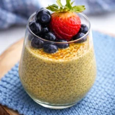 Golden Chia Pudding (Turmeric & Honey)